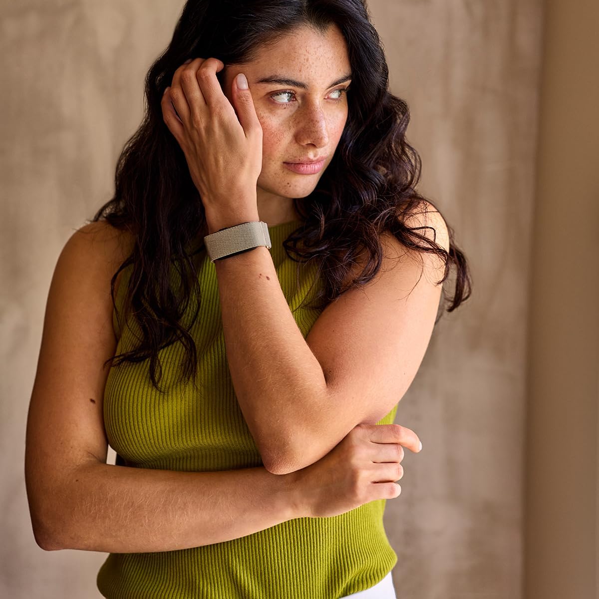 Garmin CIRQA™ Smart Band, No Subscription, L-XL Black 3 Garmin CIRQA™ Smart Band, No Subscription, L-XL Black — Overview